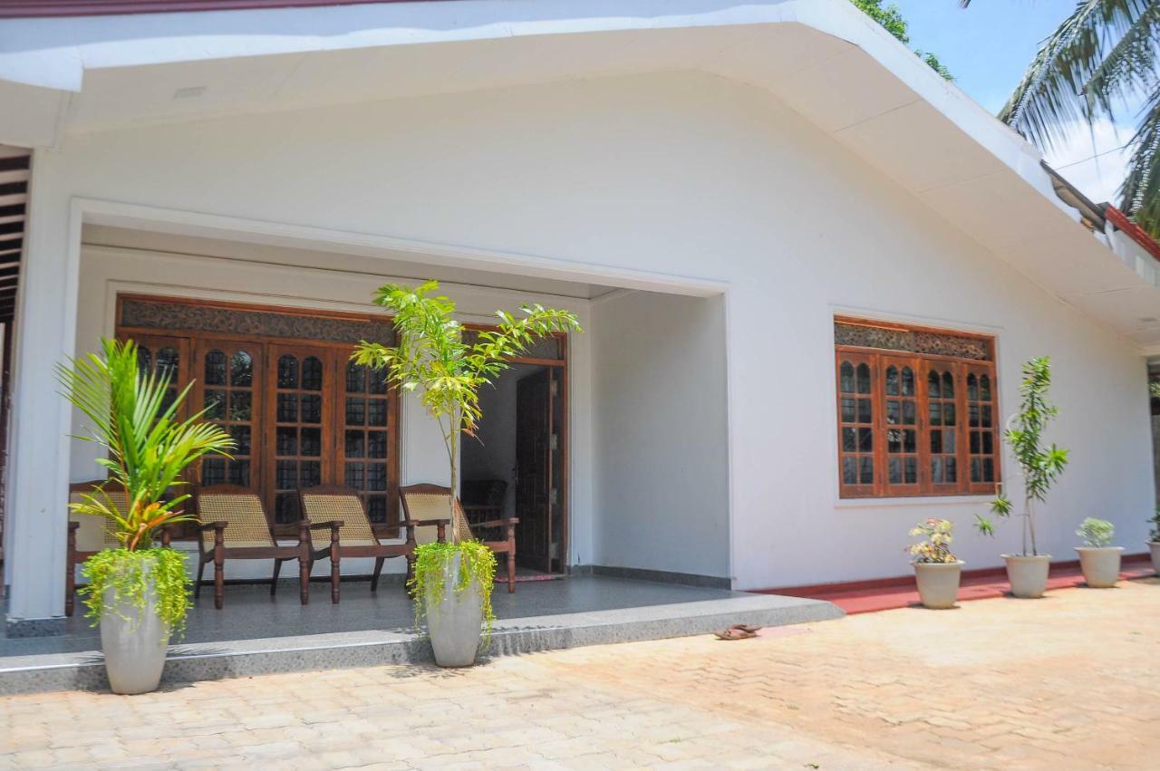 Restwell Homestay Dambulla Exterior photo