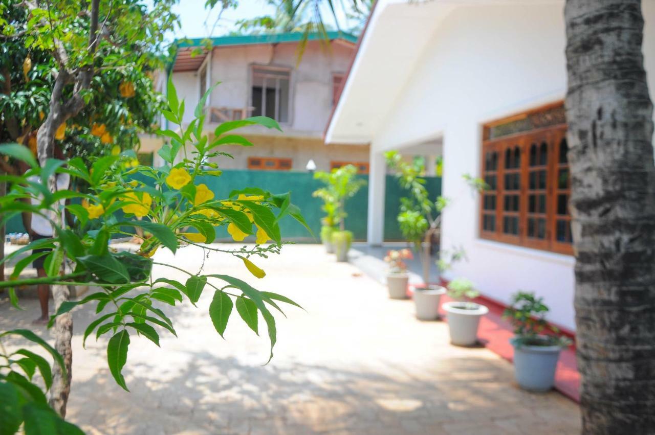 Restwell Homestay Dambulla Exterior photo